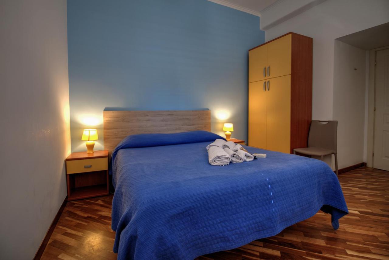 Ai Bastioni Del Massimo Bed & Breakfast Palermo Dış mekan fotoğraf