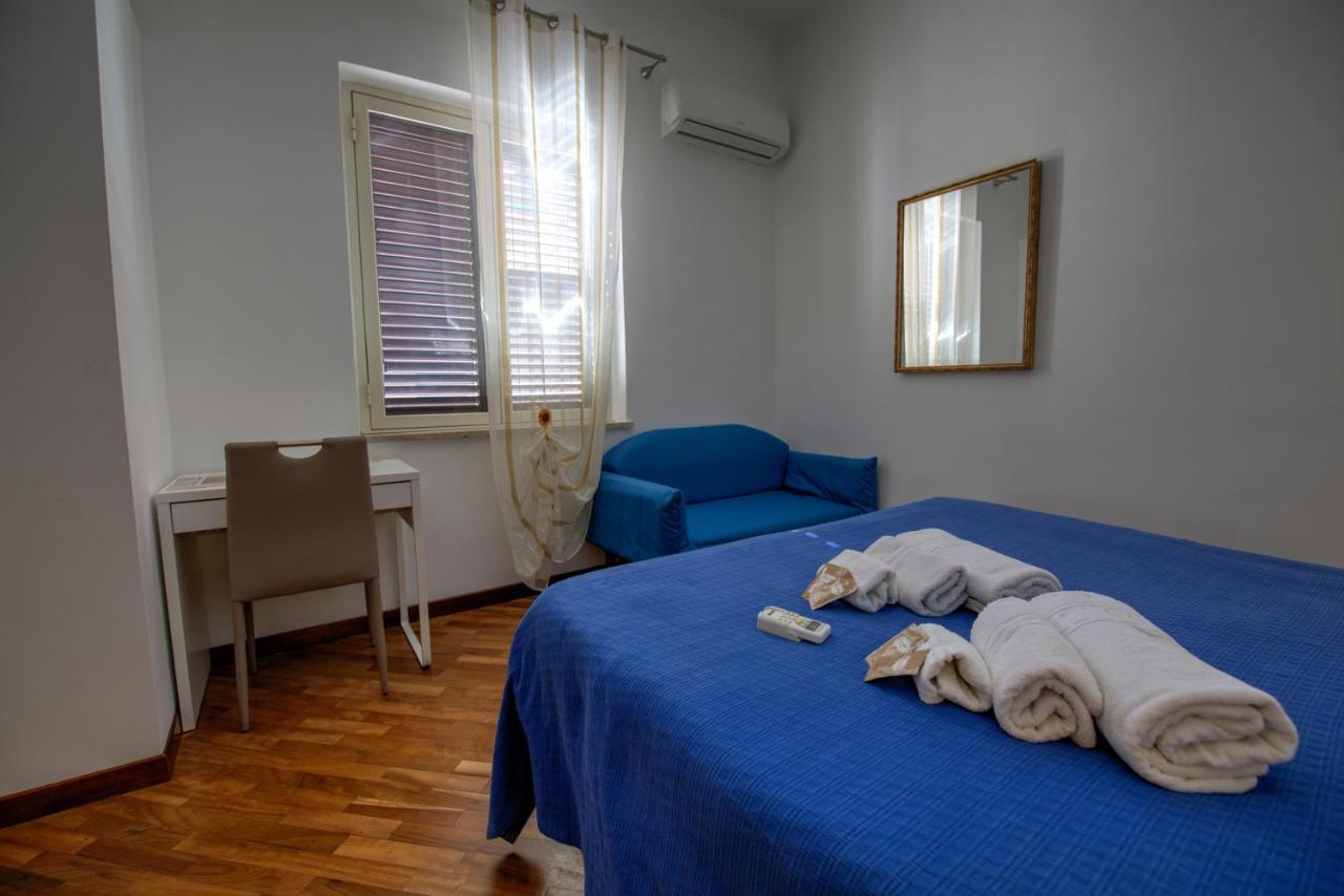 Ai Bastioni Del Massimo Bed & Breakfast Palermo Dış mekan fotoğraf